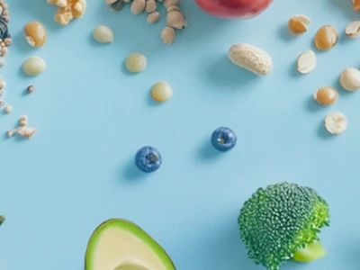 alimentos ricos em fibra na ponta de vários garfos